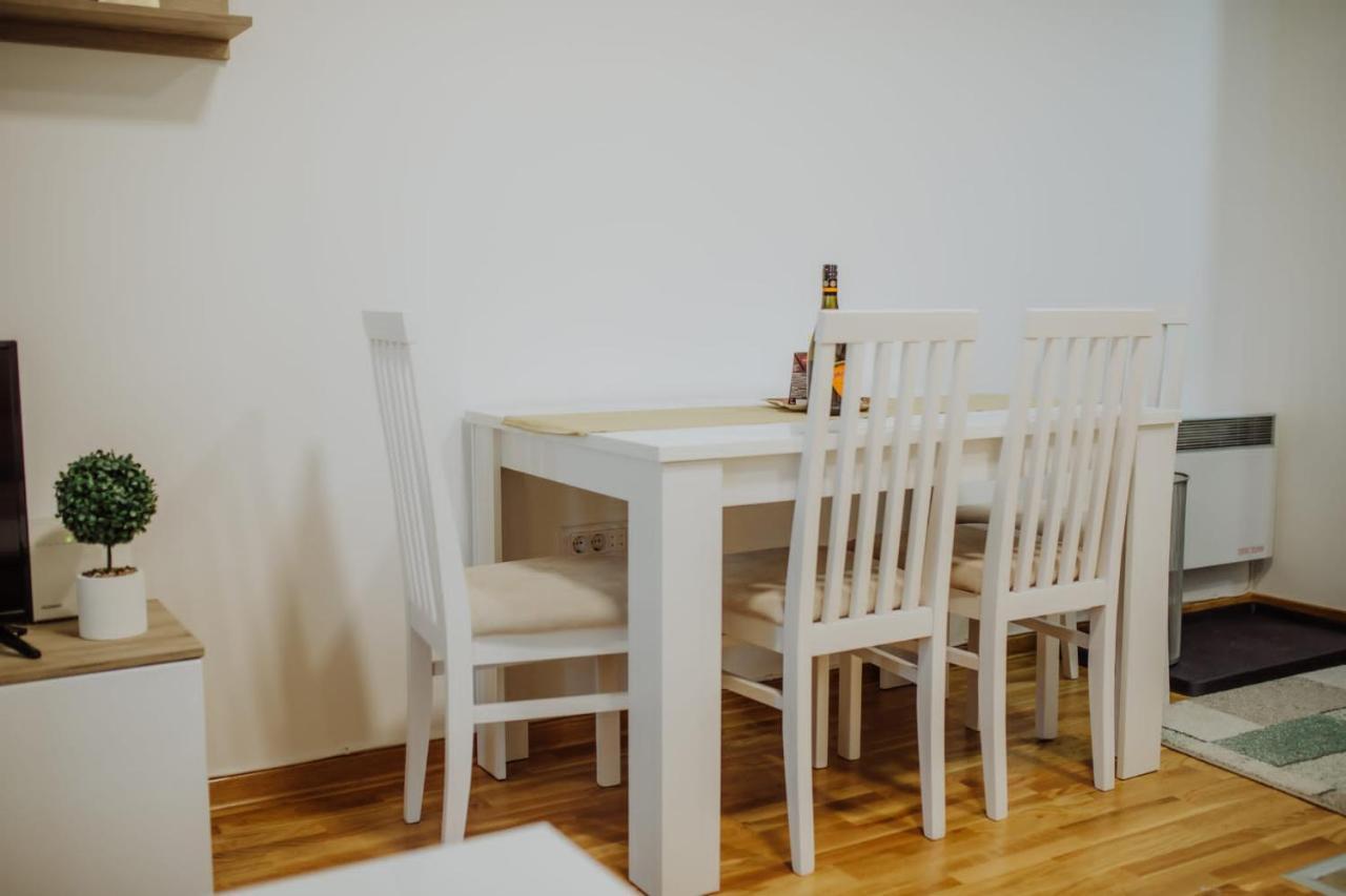 Dream Garden Apartments 兹拉蒂博尔 外观 照片