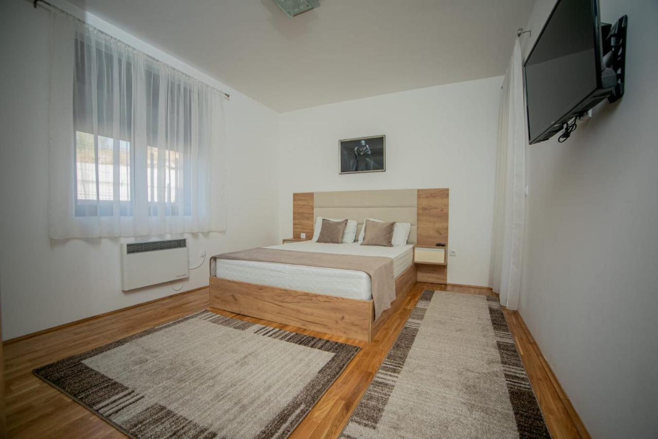 Dream Garden Apartments 兹拉蒂博尔 外观 照片